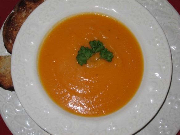 Vitaminized Carrot, Squash and Orange Soup