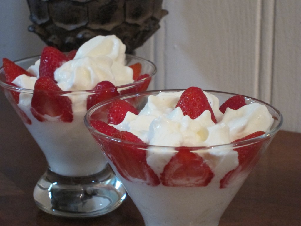 Yoghurt Mousse with Strawberries La Classe de CuisineLa Classe de Cuisine