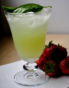 Cointreau Fizz