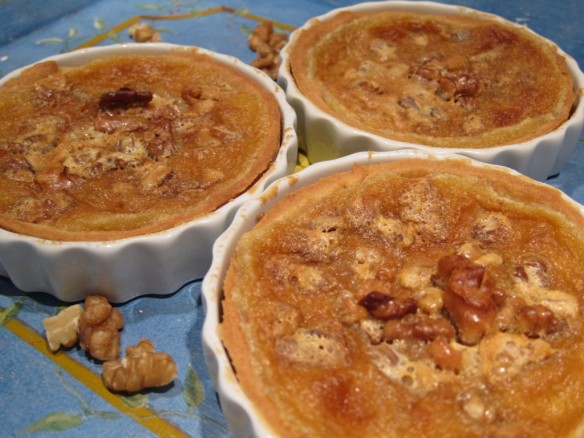 Walnut Tart or Tartelettes