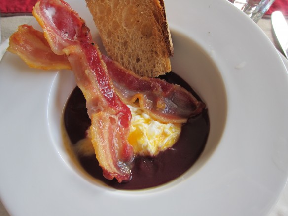 Poached Eggs in Red Wine