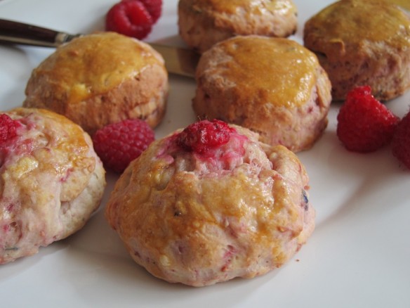 Scones au Yaourt & Framboises