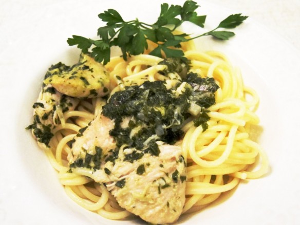 Pasta with Parsley Sauce & Chicken