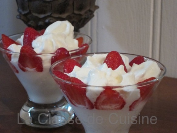 Mousse de Yaourt aux Fraises