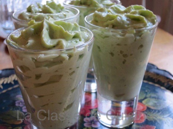 Espuma d'Avocats en Verrines