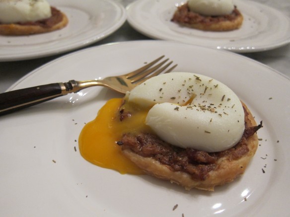 Poached Egg on a Thin Onion Tart