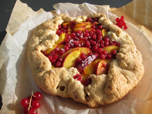 Tarte Nectarines et Groseilles