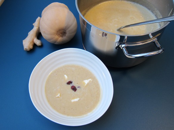 Acorn Squash and Cranberry Soup