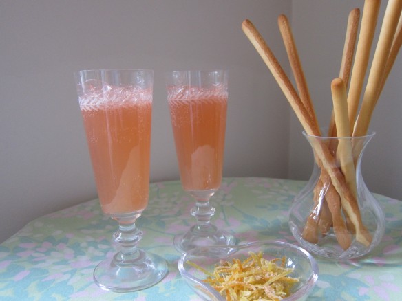 Pink Grapefruit & Ginger Fizz