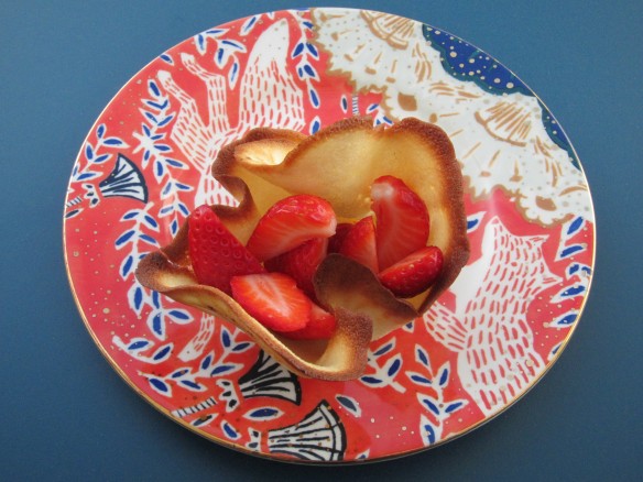 Tulip Cookies with Strawberries