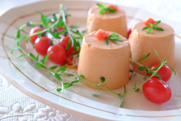 Darioles de Tomate à l'Estragon